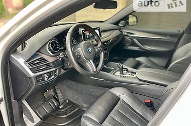 Позашляховик / Кросовер BMW X6 2017 в Чернівцях