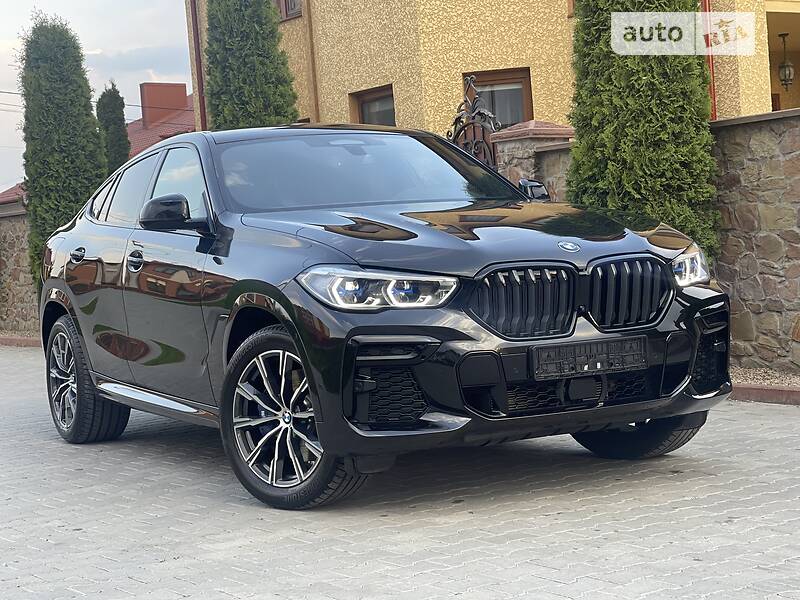 Позашляховик / Кросовер BMW X6 2021 в 