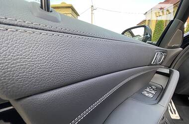 Позашляховик / Кросовер BMW X6 2021 в 