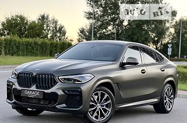 Позашляховик / Кросовер BMW X6 2021 в 