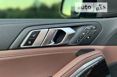 Позашляховик / Кросовер BMW X6 2021 в 