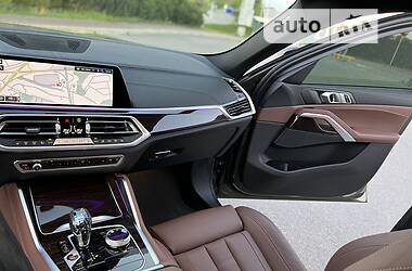 Позашляховик / Кросовер BMW X6 2021 в 