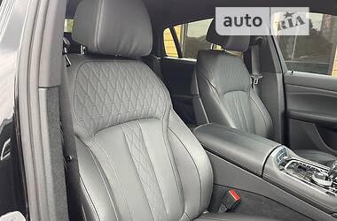 Внедорожник / Кроссовер BMW X6 2021 в 
