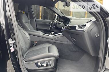 Внедорожник / Кроссовер BMW X6 2021 в 