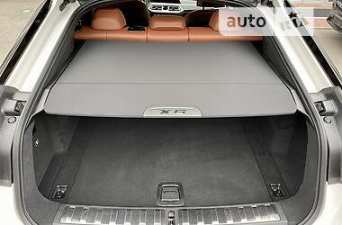 Позашляховик / Кросовер BMW X6 2022 в 
