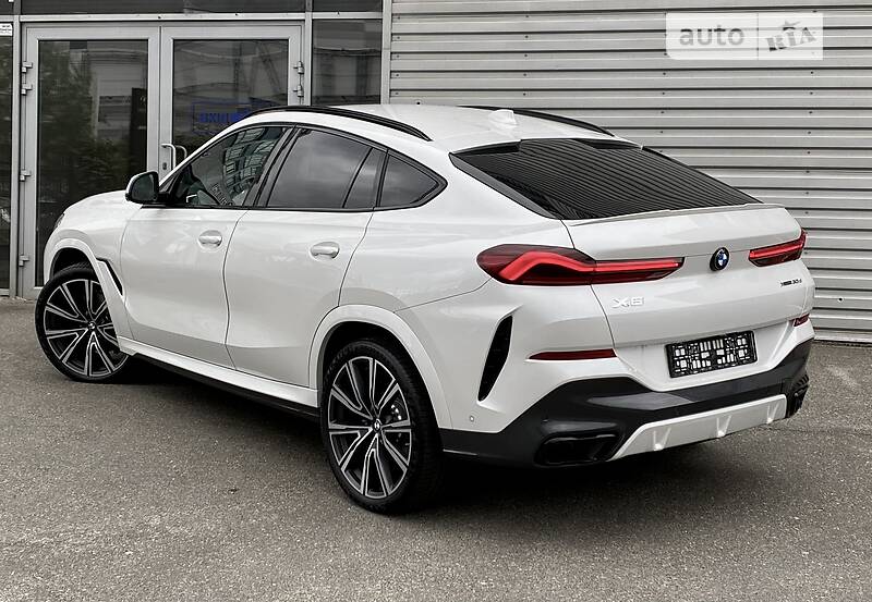 Внедорожник / Кроссовер BMW X6 2022 в Киеве