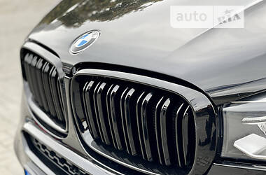 Внедорожник / Кроссовер BMW X6 2015 в 