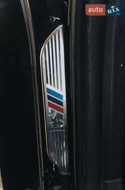 Внедорожник / Кроссовер BMW X6 2010 в 