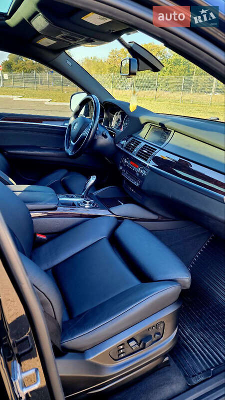 Позашляховик / Кросовер BMW X6 2012 в Одесі