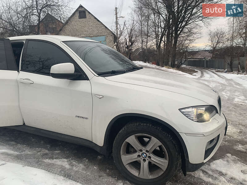 Позашляховик / Кросовер BMW X6 2014 в Харкові