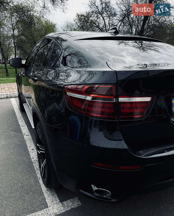 Внедорожник / Кроссовер BMW X6 2013 в Одессе