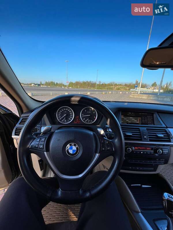 Внедорожник / Кроссовер BMW X6 2009 в Львове