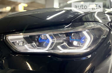 Позашляховик / Кросовер BMW X6 2021 в 
