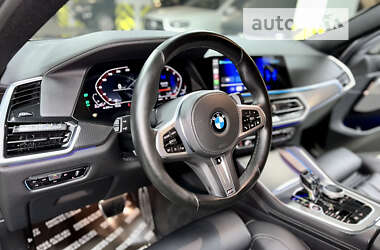 Позашляховик / Кросовер BMW X6 2021 в 