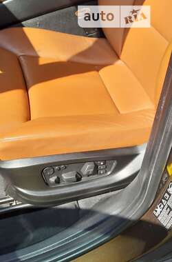 Внедорожник / Кроссовер BMW X6 2012 в Кременчуге