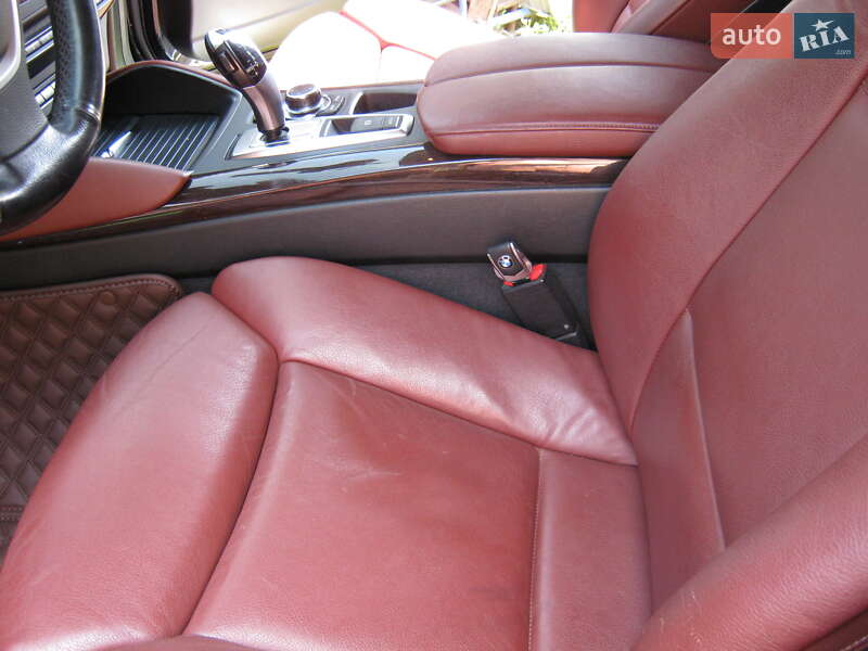 Позашляховик / Кросовер BMW X6 2011 в Харкові