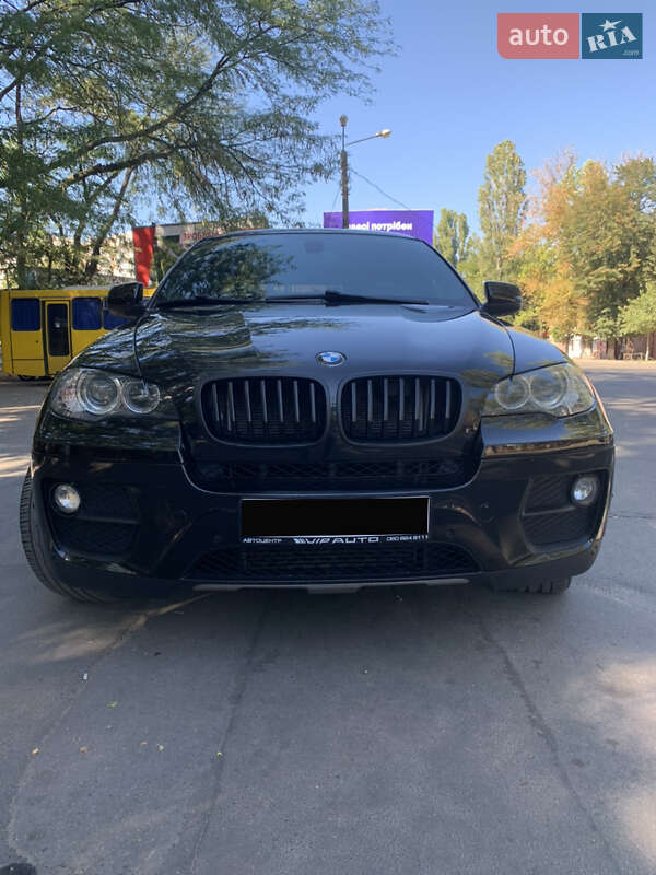 Позашляховик / Кросовер BMW X6 2013 в Одесі