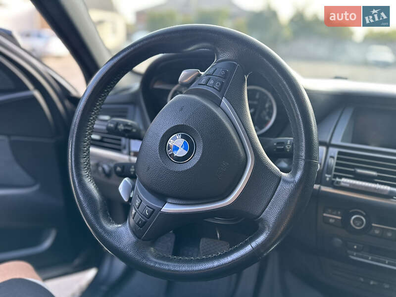 Позашляховик / Кросовер BMW X6 2011 в Києві фото 13 Позашляховик / Кросовер BMW X6 2011 в Києві