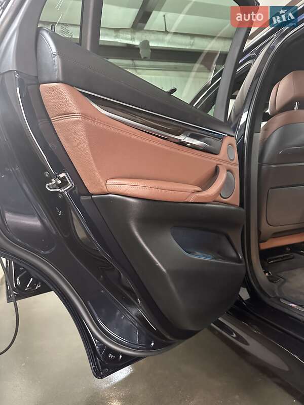 Внедорожник / Кроссовер BMW X6 2015 в Тернополе фото 64 Внедорожник / Кроссовер BMW X6 2015 в Тернополе
