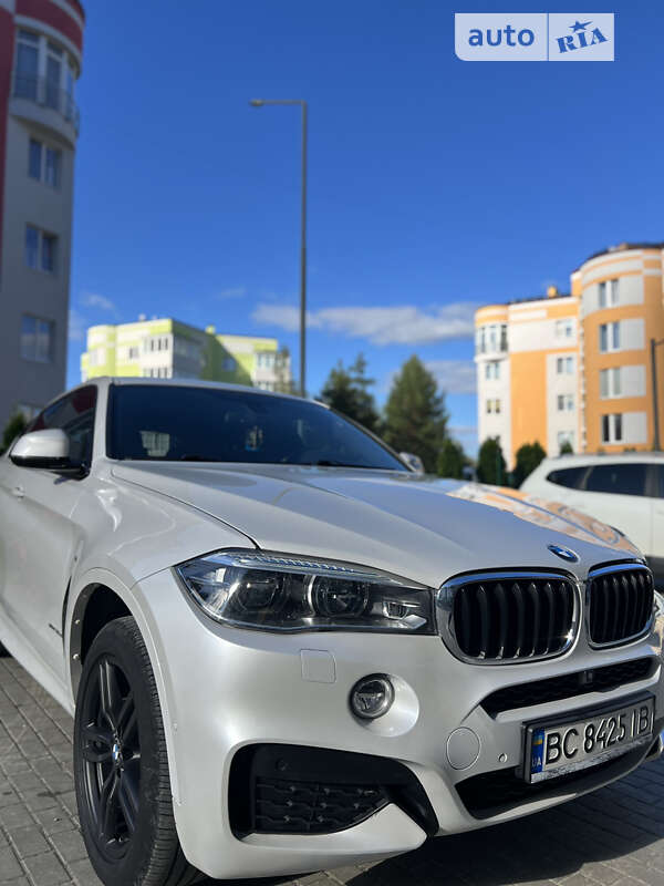 Позашляховик / Кросовер BMW X6 2019 в Новояворівську