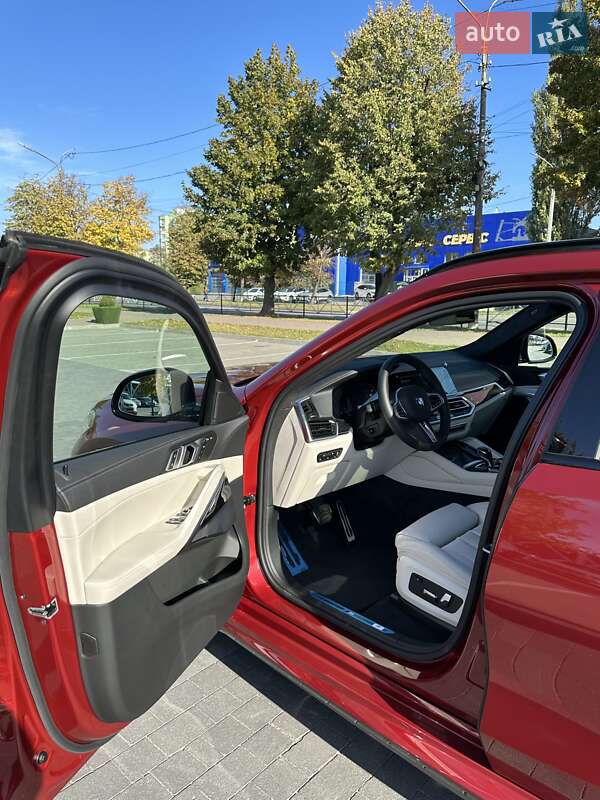 Внедорожник / Кроссовер BMW X6 2022 в Хмельницком