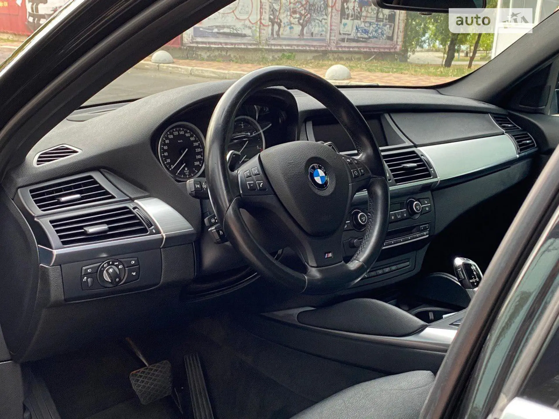 2012 BMW X6 - мініатюра 28