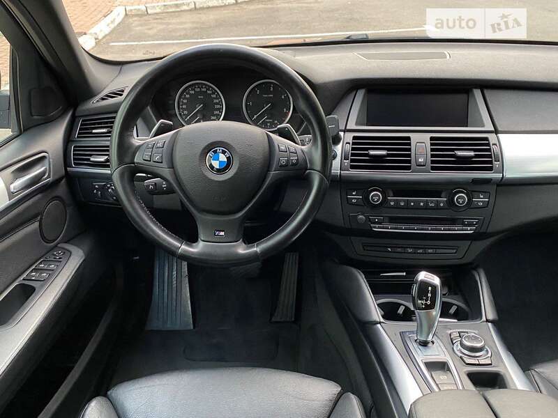 Внедорожник / Кроссовер BMW X6 2012 в Одессе