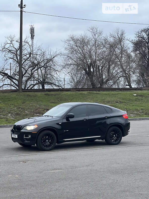 Внедорожник / Кроссовер BMW X6 2012 в Кривом Роге