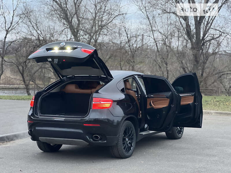 Внедорожник / Кроссовер BMW X6 2012 в Кривом Роге