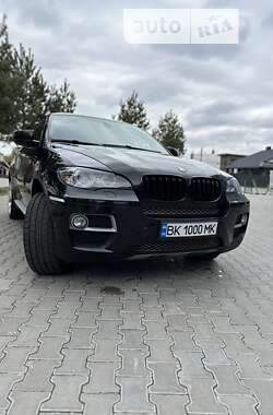 Внедорожник / Кроссовер BMW X6 2012 в Ровно