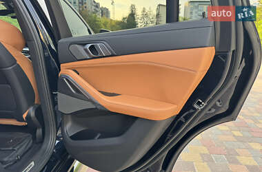 Позашляховик / Кросовер BMW X6 2021 в 