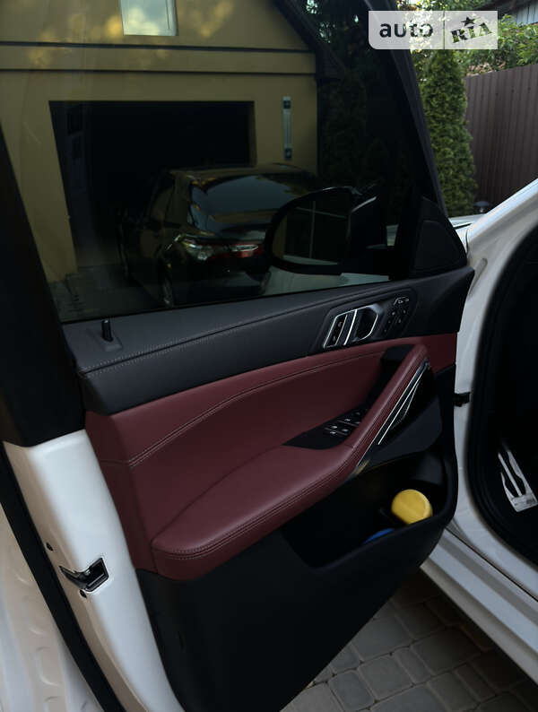 Внедорожник / Кроссовер BMW X6 2021 в Первомайске