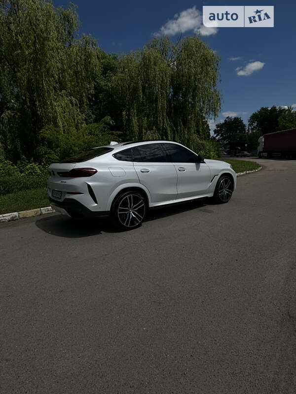 Внедорожник / Кроссовер BMW X6 2021 в Первомайске