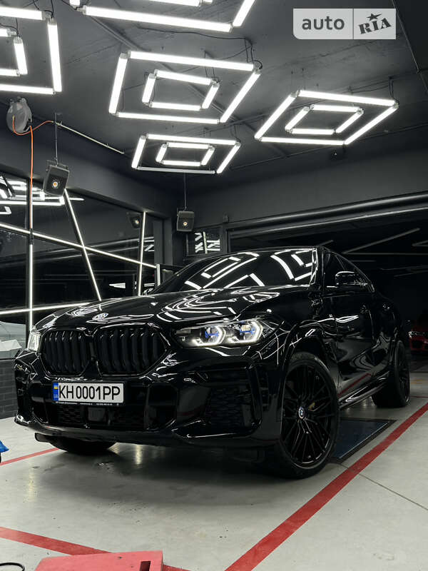 Позашляховик / Кросовер BMW X6 2022 в Дніпрі