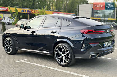 Позашляховик / Кросовер BMW X6 2021 в 