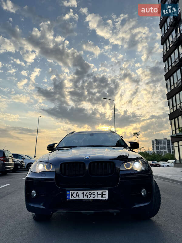 Внедорожник / Кроссовер BMW X6 2009 в Киеве