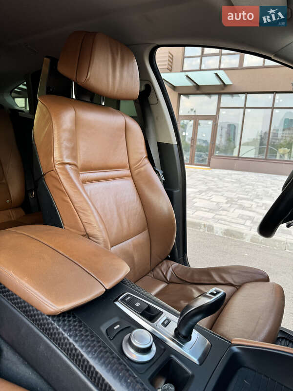Внедорожник / Кроссовер BMW X6 2009 в Киеве