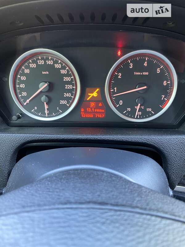 Позашляховик / Кросовер BMW X6 2013 в Чернівцях