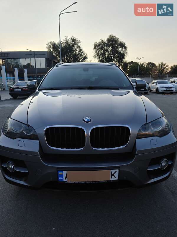 Внедорожник / Кроссовер BMW X6 2013 в Днепре