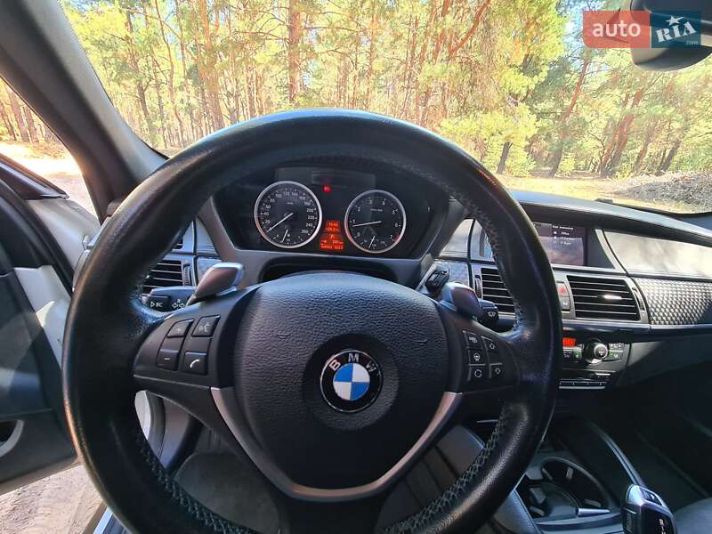 Внедорожник / Кроссовер BMW X6 2011 в Днепре