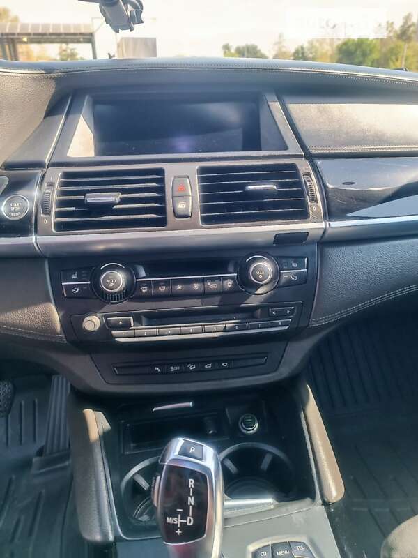 Внедорожник / Кроссовер BMW X6 2011 в Умани
