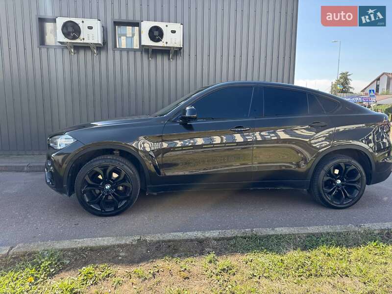 Внедорожник / Кроссовер BMW X6 2016 в Ивано-Франковске