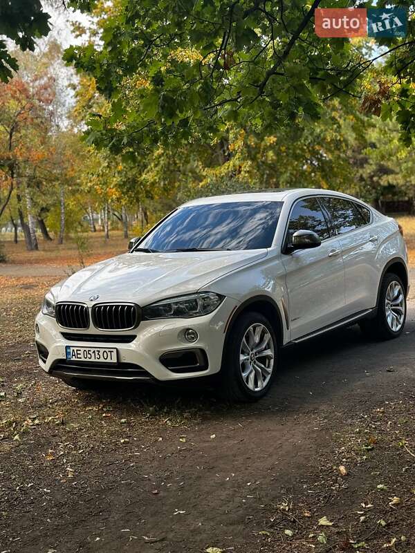 Внедорожник / Кроссовер BMW X6 2016 в Днепре