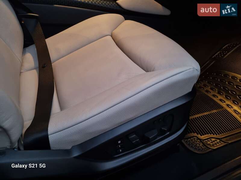 Внедорожник / Кроссовер BMW X6 2011 в Ровно
