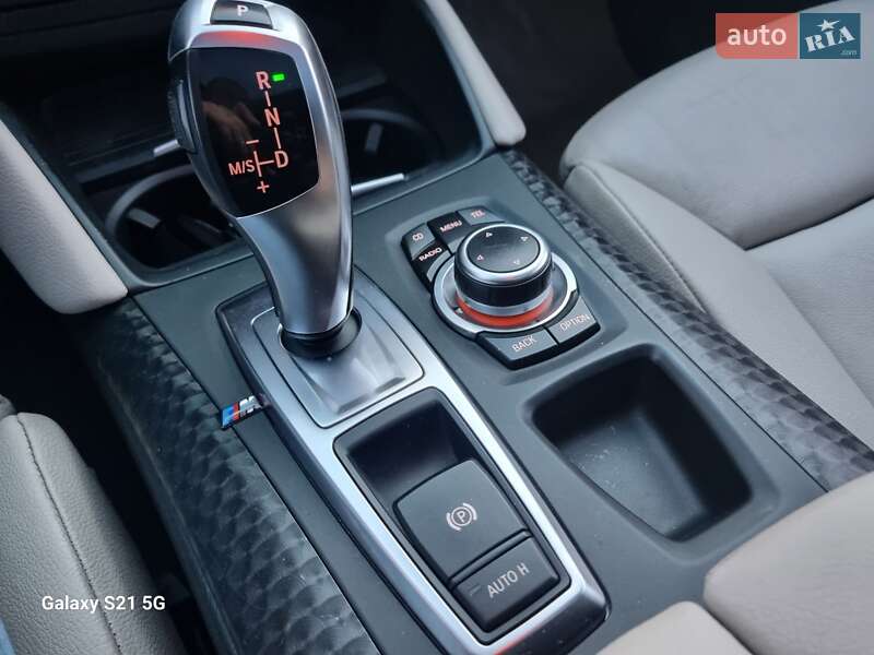 Внедорожник / Кроссовер BMW X6 2011 в Ровно