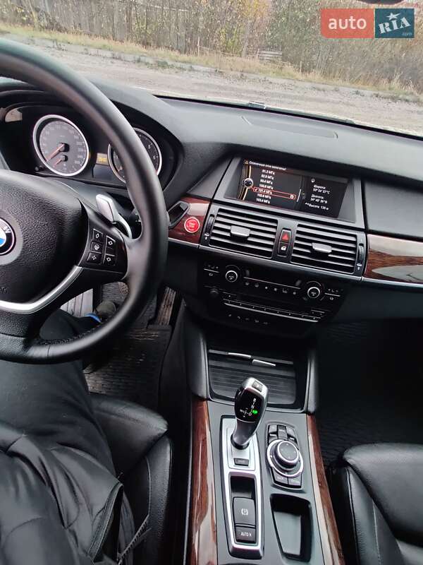 Позашляховик / Кросовер BMW X6 2008 в Сумах