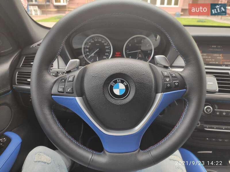 Внедорожник / Кроссовер BMW X6 2010 в Николаеве