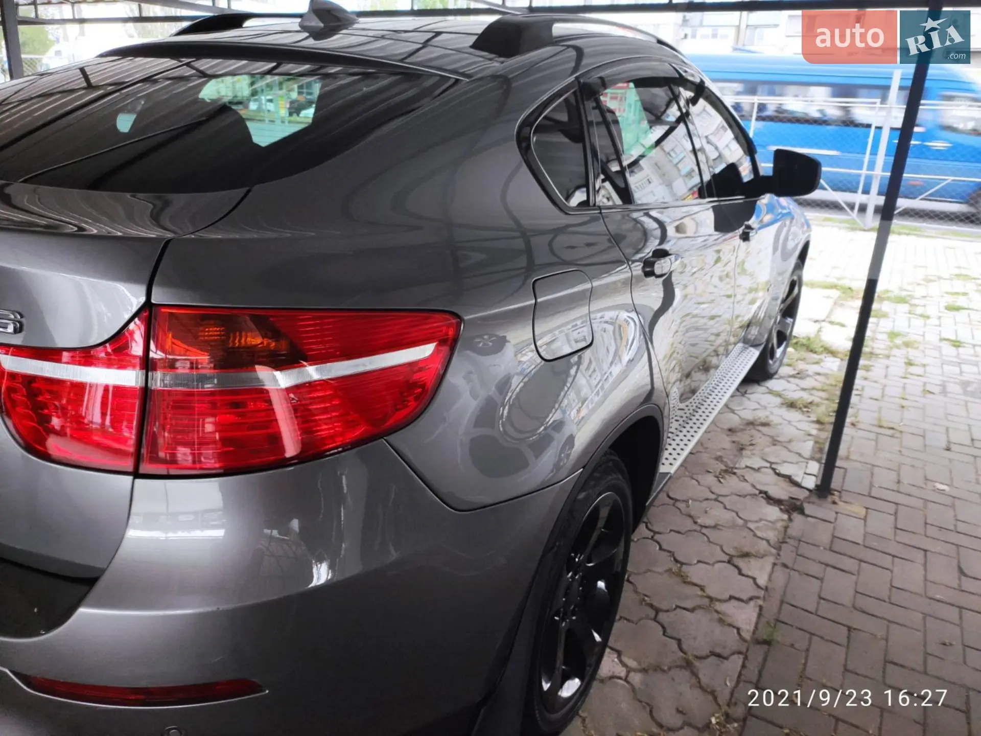 2010 BMW X6 - мініатюра 25