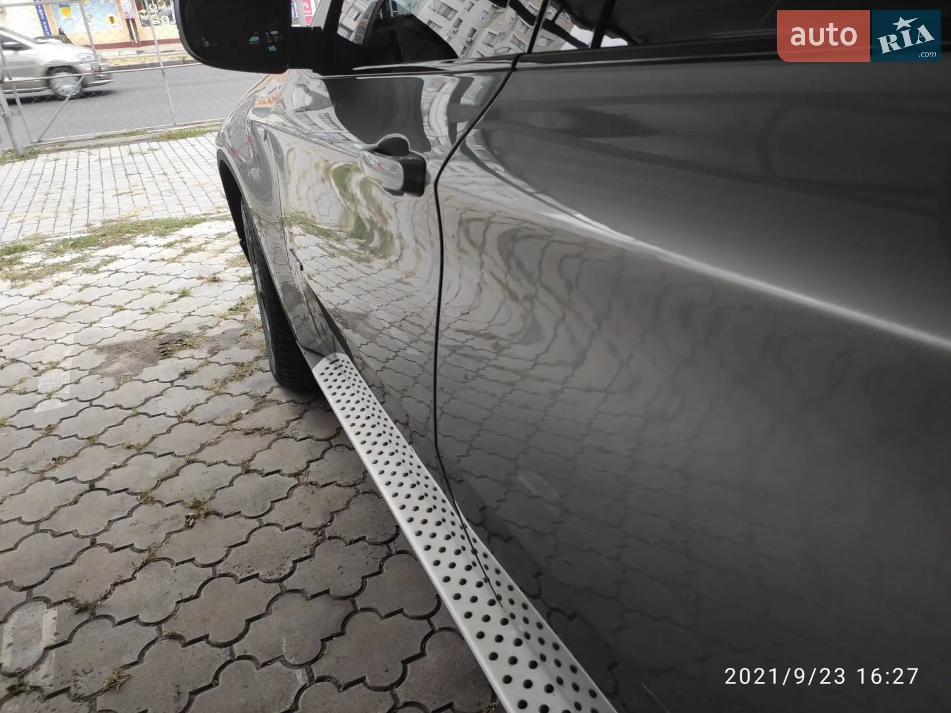 2010 BMW X6 - мініатюра 28