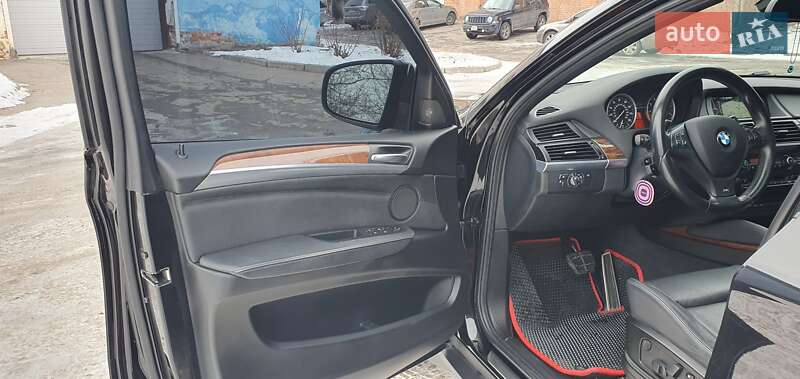 Внедорожник / Кроссовер BMW X6 2012 в Полтаве